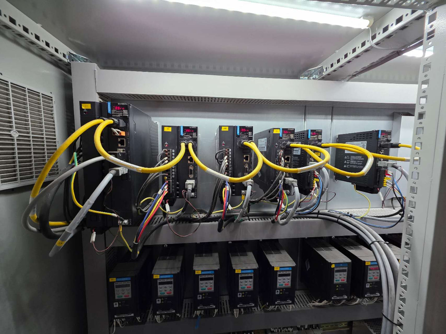 01 FLAT STORAGE