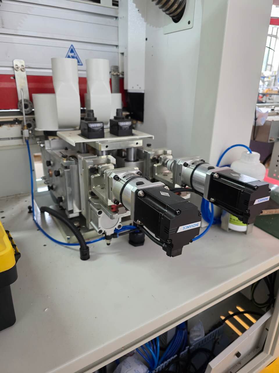 010 PROEDGE NC680-GCLP-2KM-AR