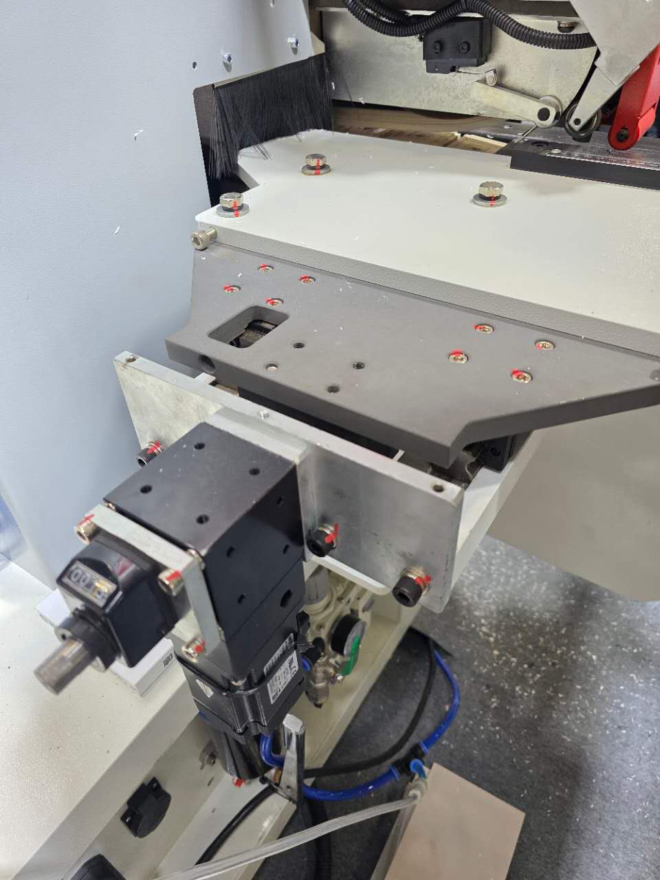 010 PROEDGE NC680-GCLP-2KM-AR