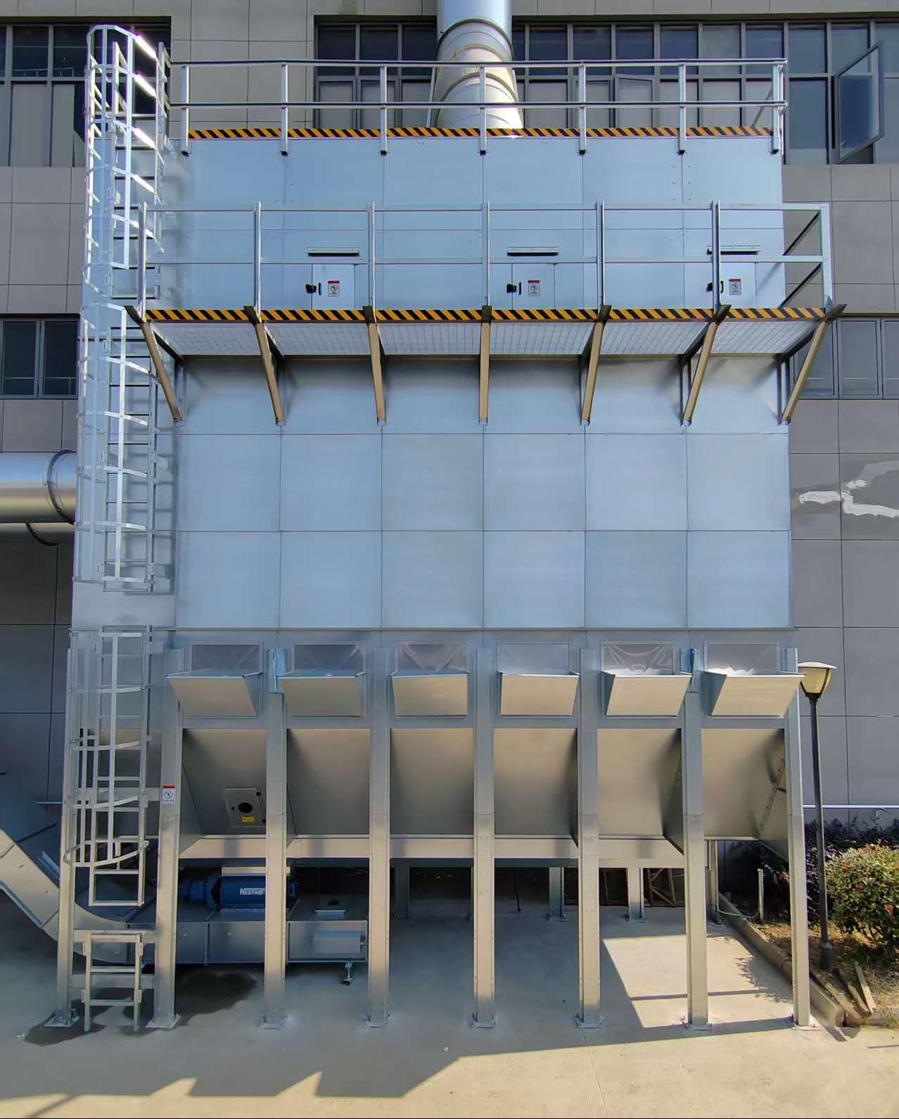 CENTRAL DUST COLLECTOR