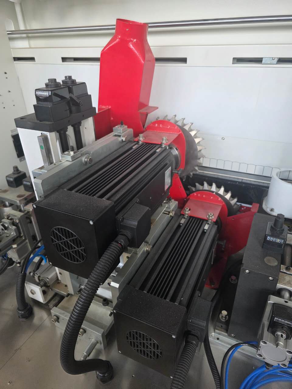 DOUBLE SIDE EDGE BANDER MACHINE