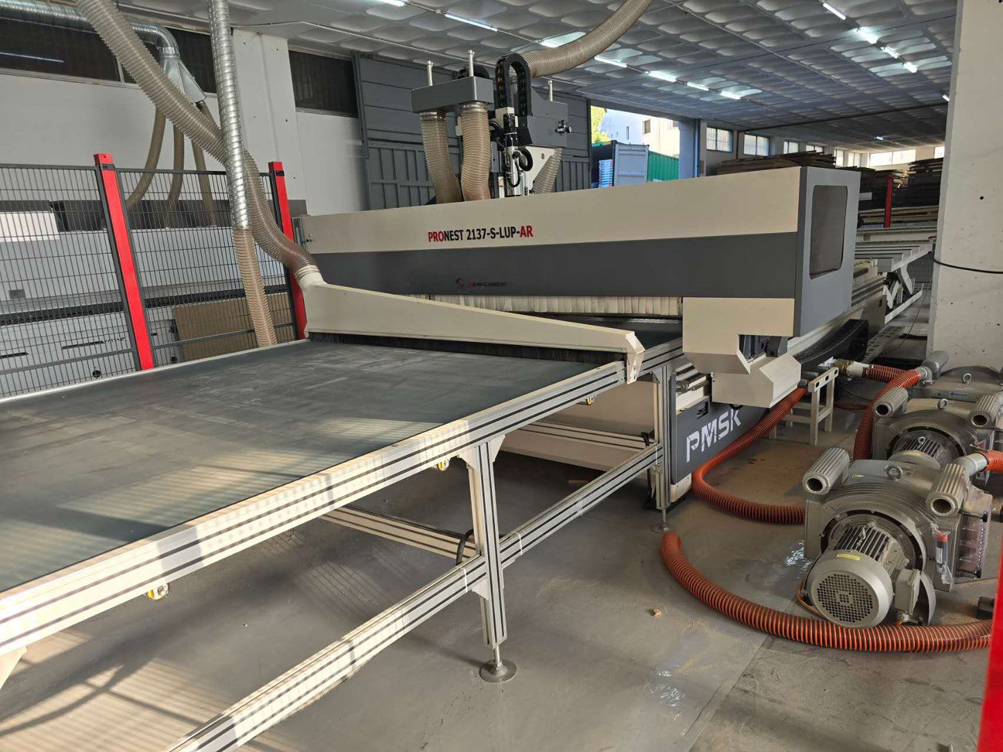 PRONEST 2137-LUP-S-AR